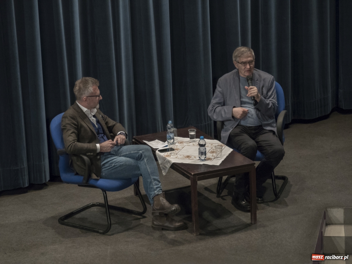 Zdjęcie w galerii na portalu naszraciborz.pl: Sól ziemi czarnej. Pokaz filmu i spotkanie z Olgierdem Łukaszewiczem w kinie Bałtyk wiadomości z regionu
