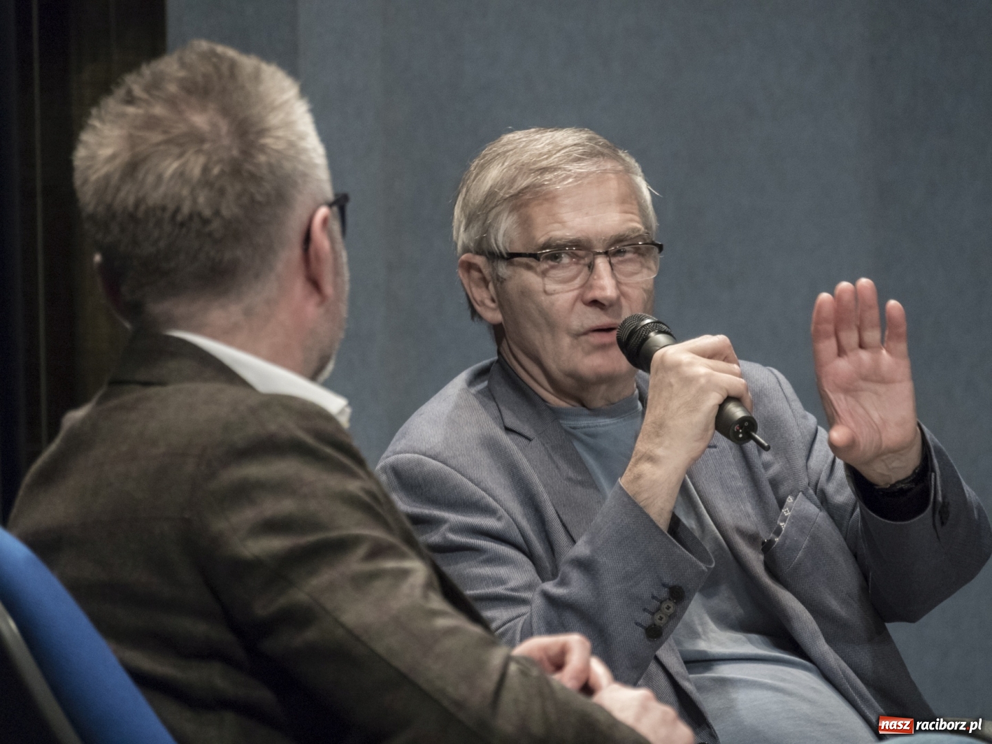 Zdjęcie w galerii na portalu naszraciborz.pl: Sól ziemi czarnej. Pokaz filmu i spotkanie z Olgierdem Łukaszewiczem w kinie Bałtyk wiadomości z regionu