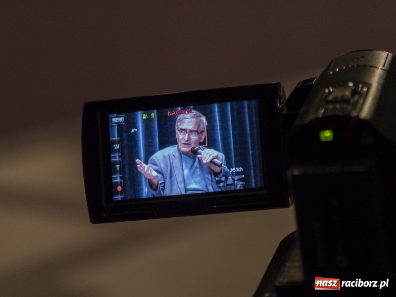 Zdjęcie w galerii na portalu naszraciborz.pl: Sól ziemi czarnej. Pokaz filmu i spotkanie z Olgierdem Łukaszewiczem w kinie Bałtyk wiadomości z regionu