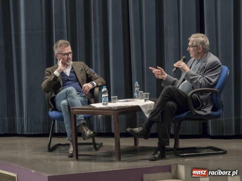 Zdjęcie w galerii na portalu naszraciborz.pl: Sól ziemi czarnej. Pokaz filmu i spotkanie z Olgierdem Łukaszewiczem w kinie Bałtyk wiadomości z regionu