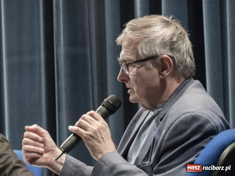 Zdjęcie w galerii na portalu naszraciborz.pl: Sól ziemi czarnej. Pokaz filmu i spotkanie z Olgierdem Łukaszewiczem w kinie Bałtyk wiadomości z regionu