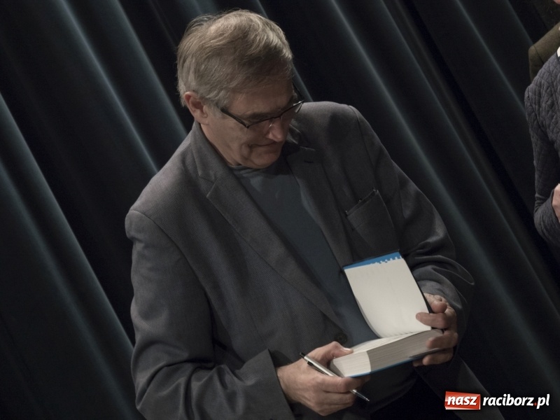 Zdjęcie w galerii na portalu naszraciborz.pl: Sól ziemi czarnej. Pokaz filmu i spotkanie z Olgierdem Łukaszewiczem w kinie Bałtyk wiadomości z regionu