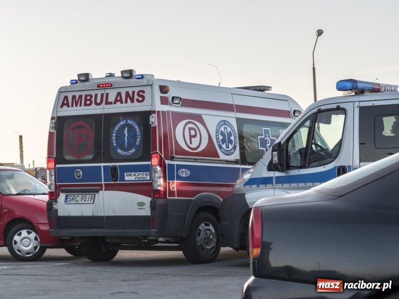 Zdjęcie w galerii na portalu naszraciborz.pl: Kierowca toyoty potrącił pieszego przy Rudzkiej wiadomości z regionu