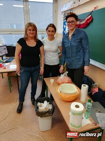 Zdjęcie w galerii na portalu naszraciborz.pl: Święto patrona w Szkole Podstawowej w Krzyżanowicach wiadomości z regionu