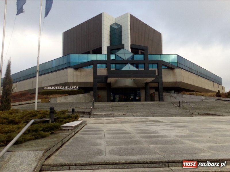 Zdjęcie w galerii na portalu naszraciborz.pl: Katowicka premiera filmowa realizatorów TV Racibórz wiadomości z regionu