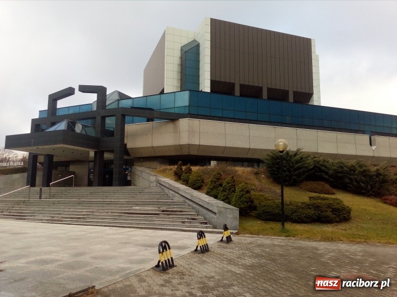 Zdjęcie w galerii na portalu naszraciborz.pl: Katowicka premiera filmowa realizatorów TV Racibórz wiadomości z regionu