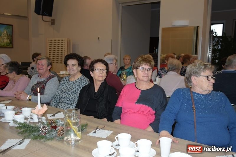 Zdjęcie w galerii na portalu naszraciborz.pl: Święty Mikołaj nie zapomniał o seniorach z Tworkowa wiadomości z regionu