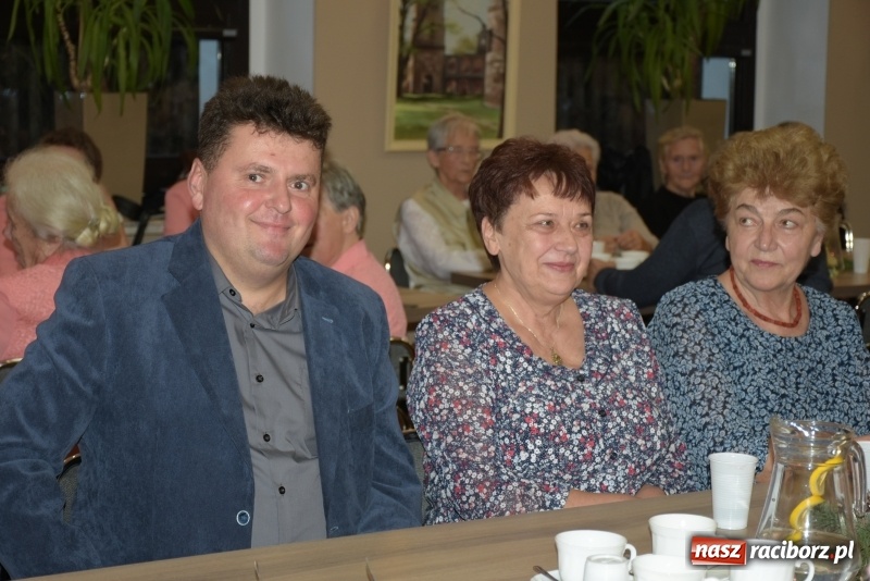 Zdjęcie w galerii na portalu naszraciborz.pl: Święty Mikołaj nie zapomniał o seniorach z Tworkowa wiadomości z regionu