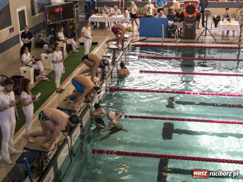 Zdjęcie w galerii na portalu naszraciborz.pl: Trwają Mistrzostwa Śląska 13-latków w pływaniu wiadomości z regionu