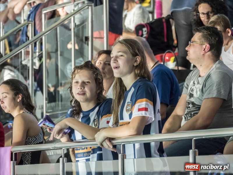 Zdjęcie w galerii na portalu naszraciborz.pl: Trwają Mistrzostwa Śląska 13-latków w pływaniu wiadomości z regionu