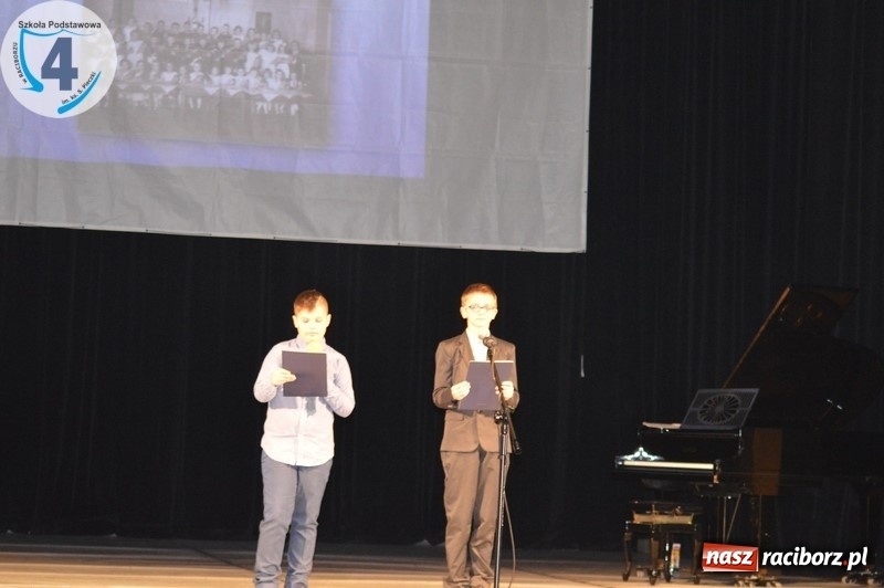 Zdjęcie w galerii na portalu naszraciborz.pl: Raciborska SP 4 obchodziła Dzień Patrona wiadomości z regionu