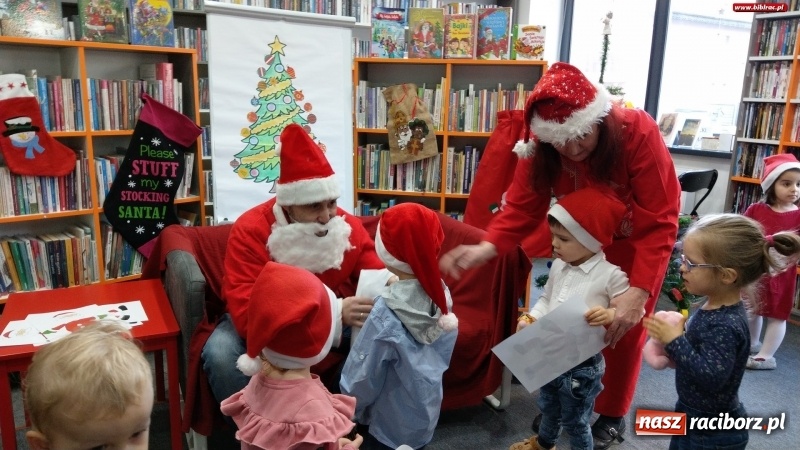 Zdjęcie w galerii na portalu naszraciborz.pl: Mikołajkowe spotkanie w Klubie Malucha w bibliotece na Ostrogu wiadomości z regionu