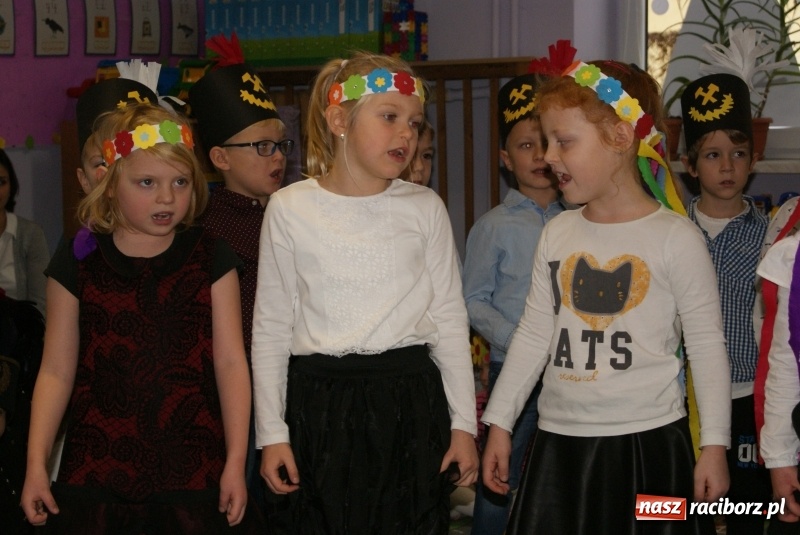 Zdjęcie w galerii na portalu naszraciborz.pl: Barbórka w Przedszkolu w Studziennej wiadomości z regionu