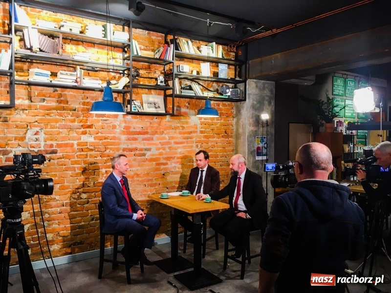 Zdjęcie w galerii na portalu naszraciborz.pl: Gość RTK. Obszerny wywiad z prezydentem Dariuszem Polowym  wiadomości z regionu