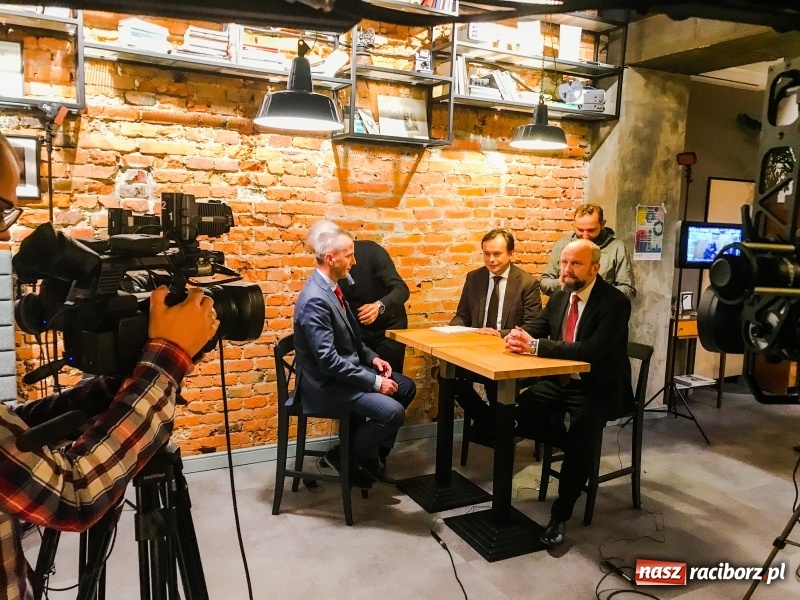 Zdjęcie w galerii na portalu naszraciborz.pl: Gość RTK. Obszerny wywiad z prezydentem Dariuszem Polowym  wiadomości z regionu