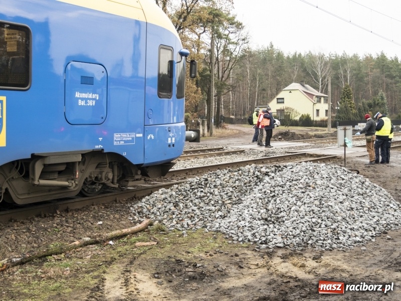 Zdjęcie w galerii na portalu naszraciborz.pl: Biegły zmienił zdanie. Sąd uniewinnił maszynistę pociągu, który potrącił w Nędzy 84-letnią kobietę wiadomości z regionu