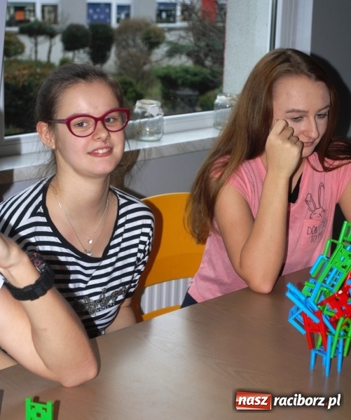 Zdjęcie w galerii na portalu naszraciborz.pl: Integracja nie segregacja. Akcja w SP 1 na Ostrogu  wiadomości z regionu