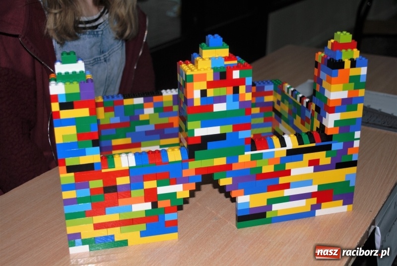 Zdjęcie w galerii na portalu naszraciborz.pl: Integracja nie segregacja. Akcja w SP 1 na Ostrogu  wiadomości z regionu