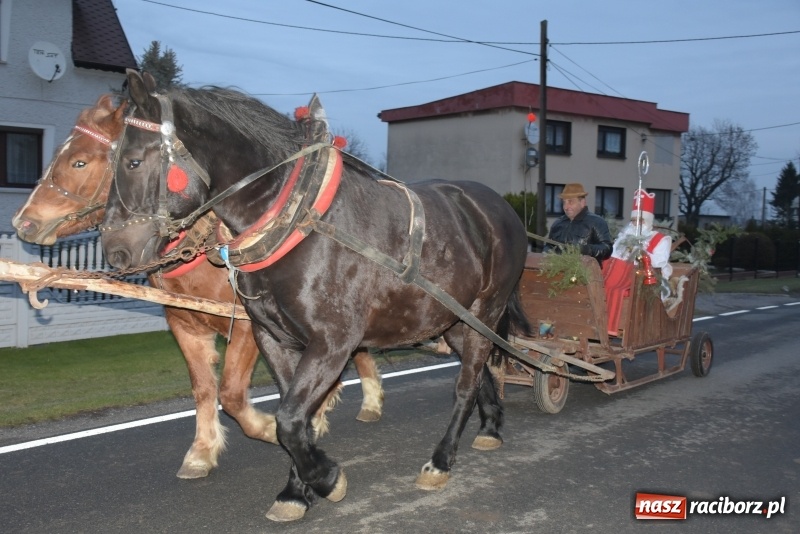 Zdjęcie w galerii na portalu naszraciborz.pl: Mikołaj się zbliża dzieci się radują wiadomości z regionu