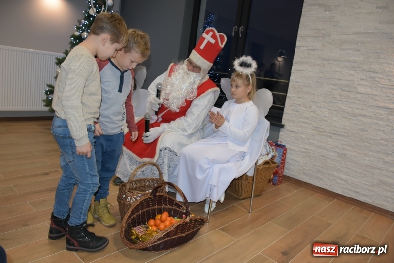 Zdjęcie w galerii na portalu naszraciborz.pl: Mikołaj się zbliża dzieci się radują wiadomości z regionu