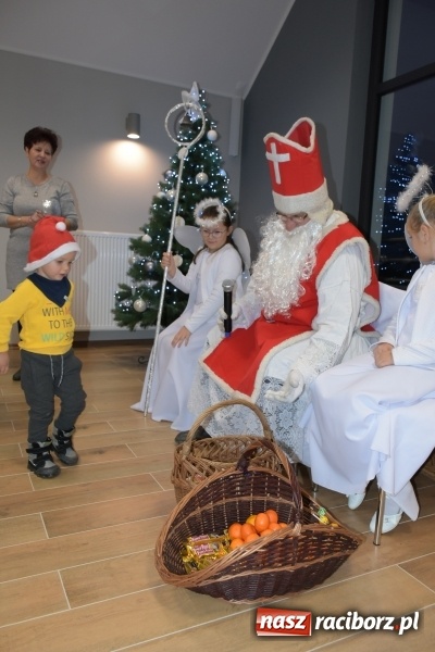 Zdjęcie w galerii na portalu naszraciborz.pl: Mikołaj się zbliża dzieci się radują wiadomości z regionu