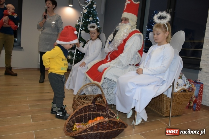 Zdjęcie w galerii na portalu naszraciborz.pl: Mikołaj się zbliża dzieci się radują wiadomości z regionu