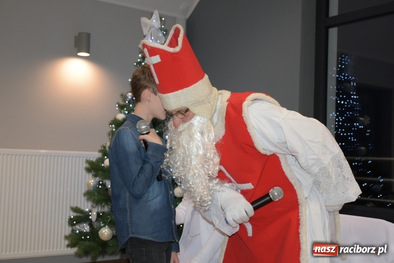 Zdjęcie w galerii na portalu naszraciborz.pl: Mikołaj się zbliża dzieci się radują wiadomości z regionu