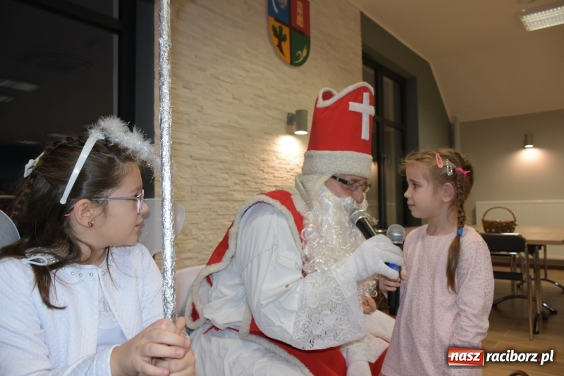 Zdjęcie w galerii na portalu naszraciborz.pl: Mikołaj się zbliża dzieci się radują wiadomości z regionu