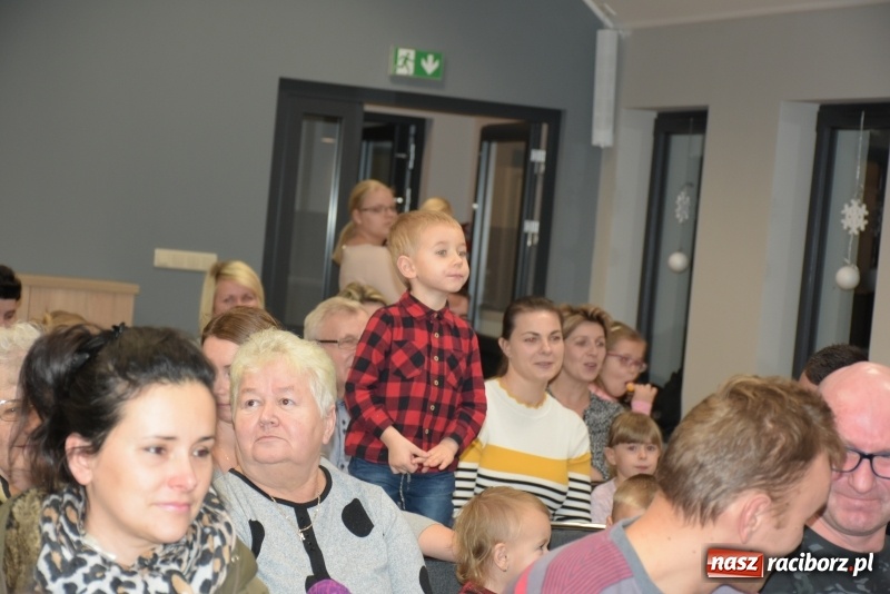 Zdjęcie w galerii na portalu naszraciborz.pl: Mikołaj się zbliża dzieci się radują wiadomości z regionu