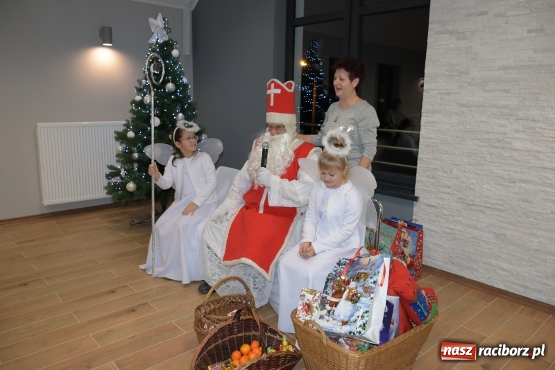 Zdjęcie w galerii na portalu naszraciborz.pl: Mikołaj się zbliża dzieci się radują wiadomości z regionu