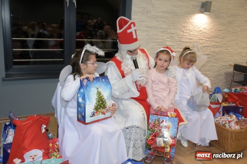Zdjęcie w galerii na portalu naszraciborz.pl: Mikołaj się zbliża dzieci się radują wiadomości z regionu