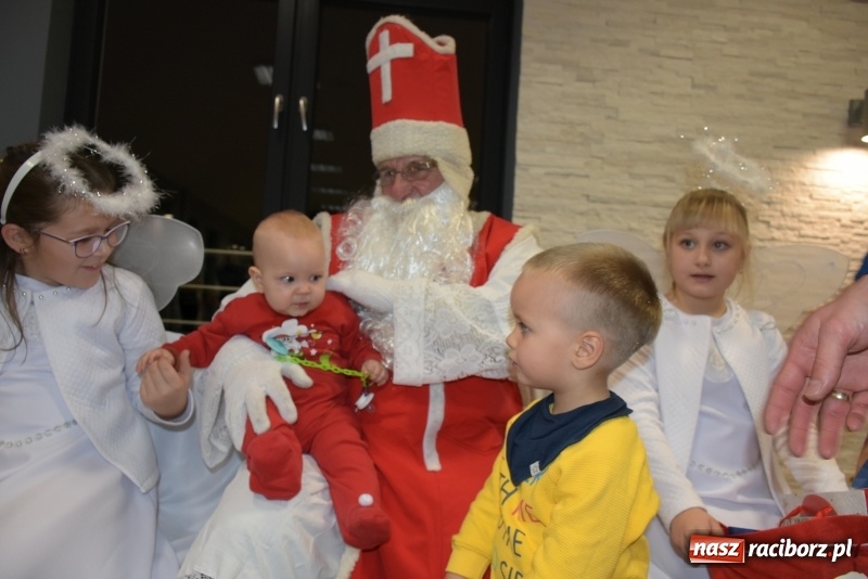 Zdjęcie w galerii na portalu naszraciborz.pl: Mikołaj się zbliża dzieci się radują wiadomości z regionu