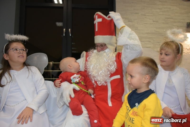 Zdjęcie w galerii na portalu naszraciborz.pl: Mikołaj się zbliża dzieci się radują wiadomości z regionu