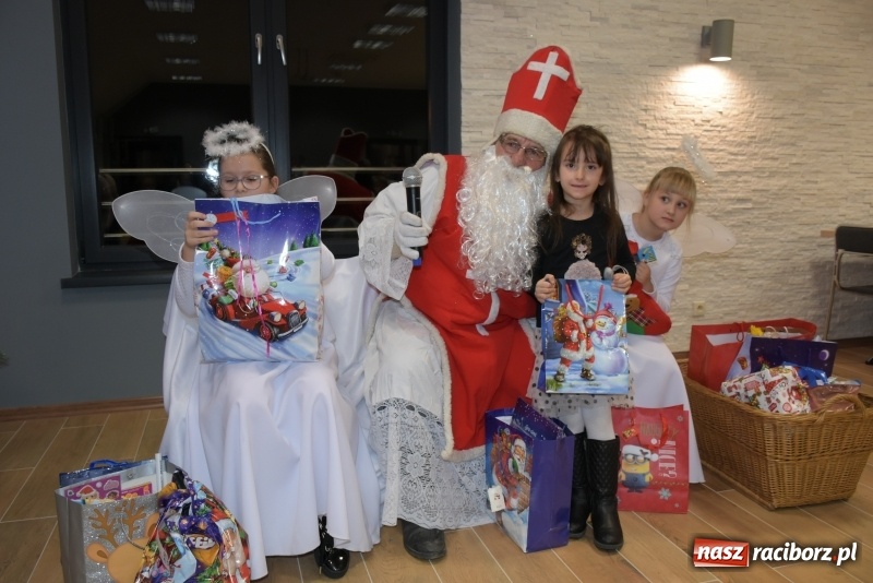 Zdjęcie w galerii na portalu naszraciborz.pl: Mikołaj się zbliża dzieci się radują wiadomości z regionu