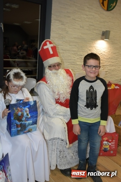 Zdjęcie w galerii na portalu naszraciborz.pl: Mikołaj się zbliża dzieci się radują wiadomości z regionu
