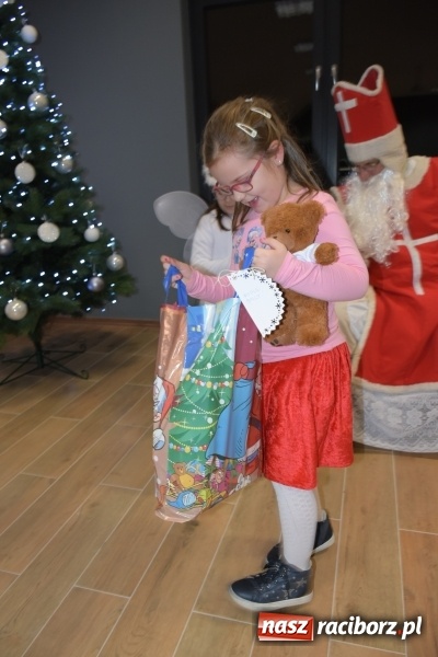 Zdjęcie w galerii na portalu naszraciborz.pl: Mikołaj się zbliża dzieci się radują wiadomości z regionu