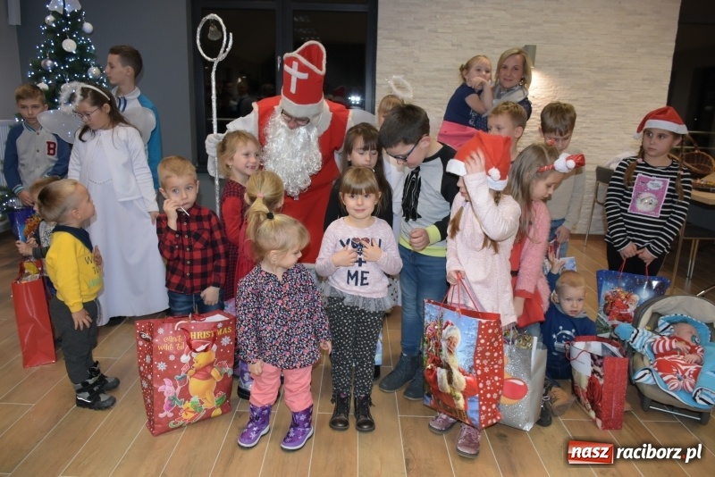 Zdjęcie w galerii na portalu naszraciborz.pl: Mikołaj się zbliża dzieci się radują wiadomości z regionu