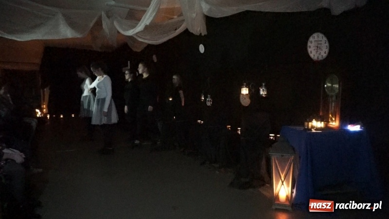 Zdjęcie w galerii na portalu naszraciborz.pl: Droga, którą idę… XVI edycja Wieczoru poezji w Krzyżanowicach  wiadomości z regionu