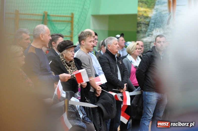 Zdjęcie w galerii na portalu naszraciborz.pl: Prezydent RP Andrzej Duda w Raciborzu. Było o Odrze, polskim ruchu narodowym i smogu  wiadomości z regionu