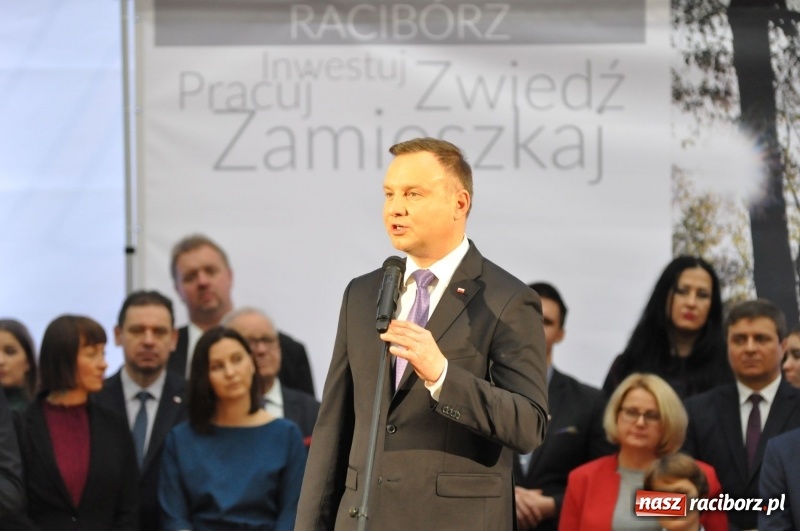 Zdjęcie w galerii na portalu naszraciborz.pl: Prezydent RP Andrzej Duda w Raciborzu. Było o Odrze, polskim ruchu narodowym i smogu  wiadomości z regionu