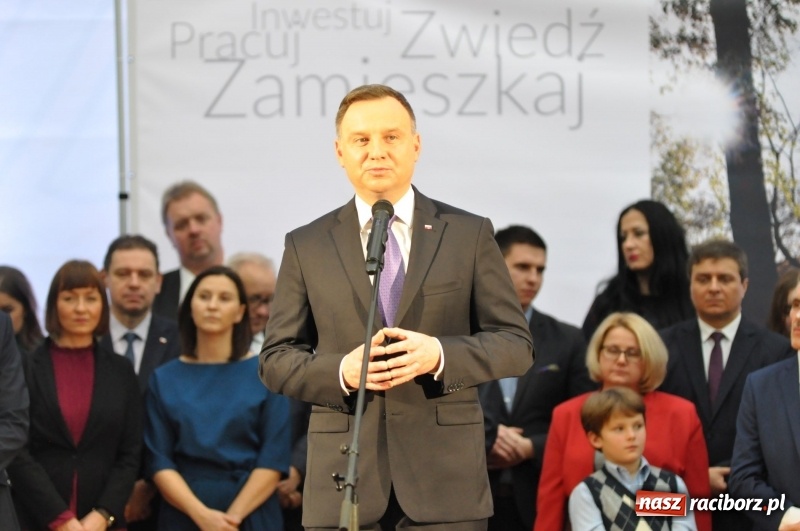 Zdjęcie w galerii na portalu naszraciborz.pl: Prezydent RP Andrzej Duda w Raciborzu. Było o Odrze, polskim ruchu narodowym i smogu  wiadomości z regionu