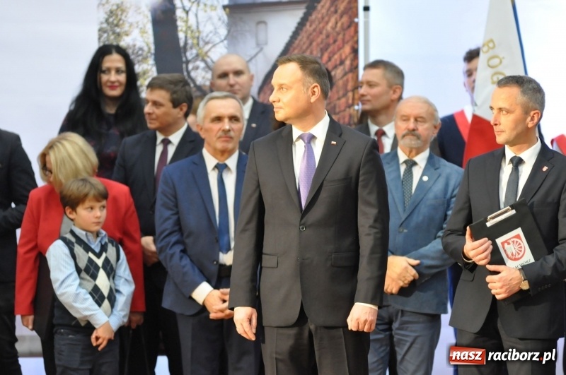 Zdjęcie w galerii na portalu naszraciborz.pl: Prezydent RP Andrzej Duda w Raciborzu. Było o Odrze, polskim ruchu narodowym i smogu  wiadomości z regionu