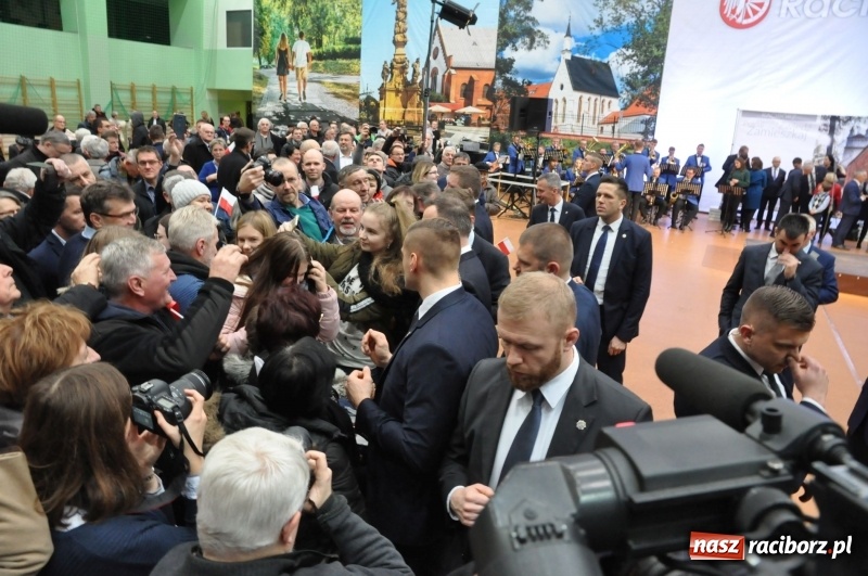 Zdjęcie w galerii na portalu naszraciborz.pl: Prezydent RP Andrzej Duda w Raciborzu. Było o Odrze, polskim ruchu narodowym i smogu  wiadomości z regionu