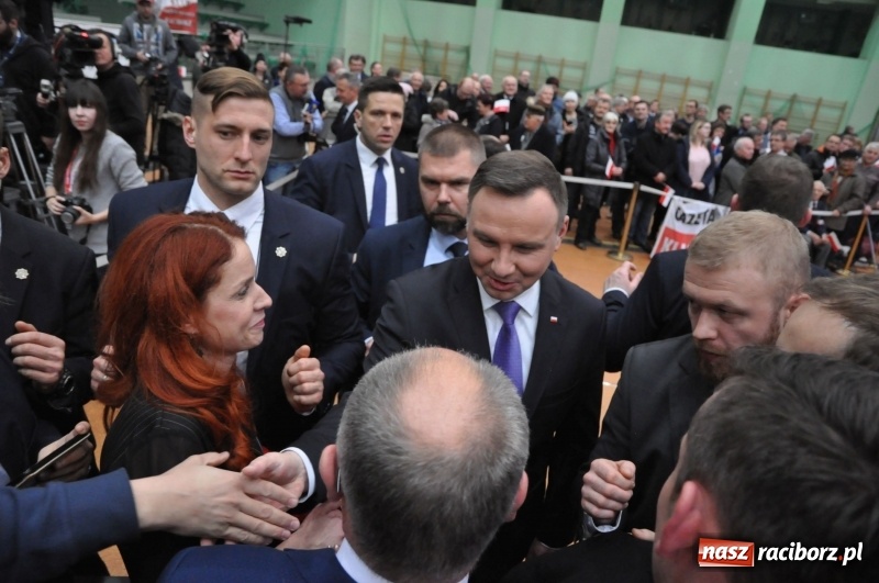 Zdjęcie w galerii na portalu naszraciborz.pl: Prezydent RP Andrzej Duda w Raciborzu. Było o Odrze, polskim ruchu narodowym i smogu  wiadomości z regionu