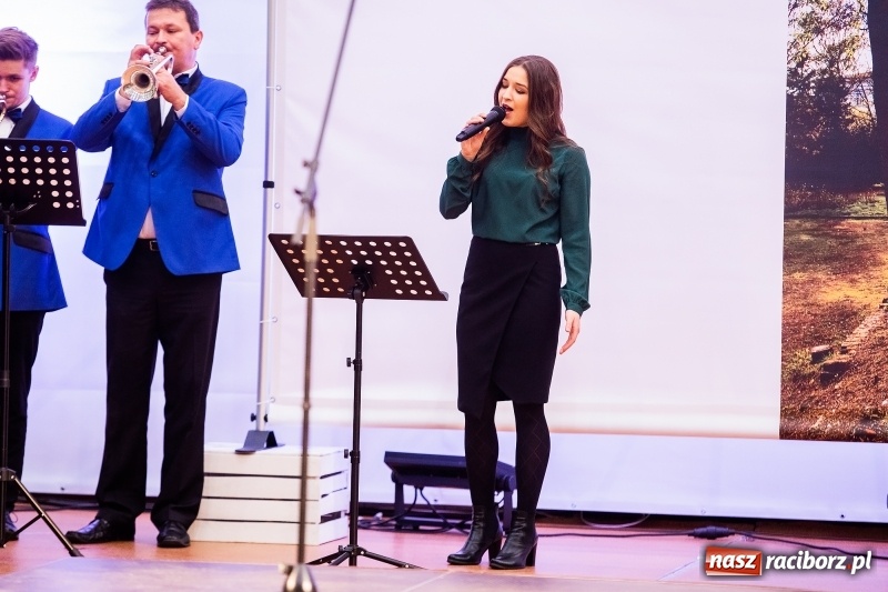 Zdjęcie w galerii na portalu naszraciborz.pl: Prezydent RP Andrzej Duda w Raciborzu. Było o Odrze, polskim ruchu narodowym i smogu  wiadomości z regionu