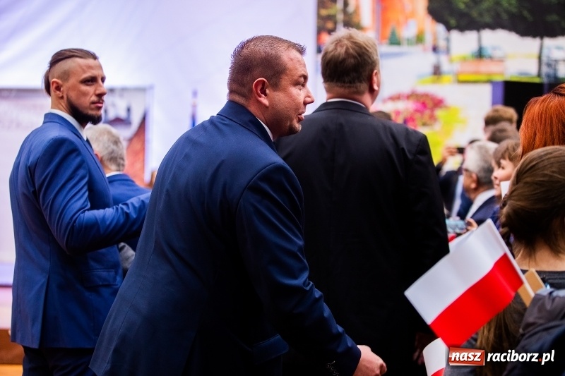 Zdjęcie w galerii na portalu naszraciborz.pl: Prezydent RP Andrzej Duda w Raciborzu. Było o Odrze, polskim ruchu narodowym i smogu  wiadomości z regionu