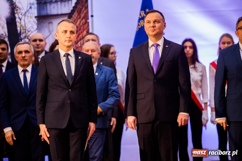 Zdjęcie w galerii na portalu naszraciborz.pl: Prezydent RP Andrzej Duda w Raciborzu. Było o Odrze, polskim ruchu narodowym i smogu  wiadomości z regionu