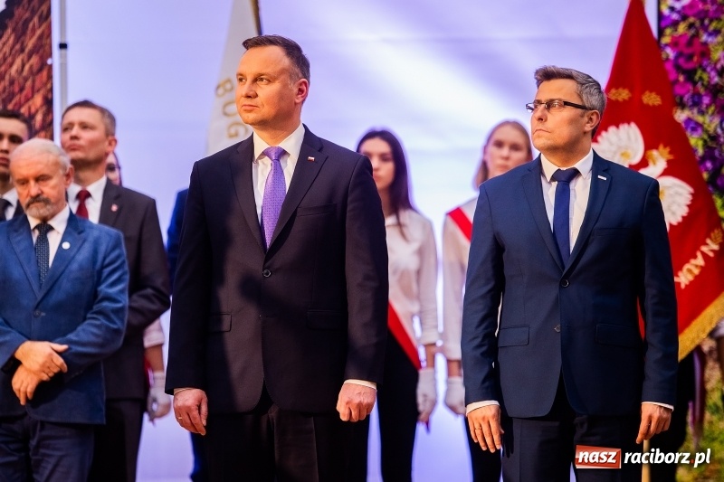 Zdjęcie w galerii na portalu naszraciborz.pl: Prezydent RP Andrzej Duda w Raciborzu. Było o Odrze, polskim ruchu narodowym i smogu  wiadomości z regionu