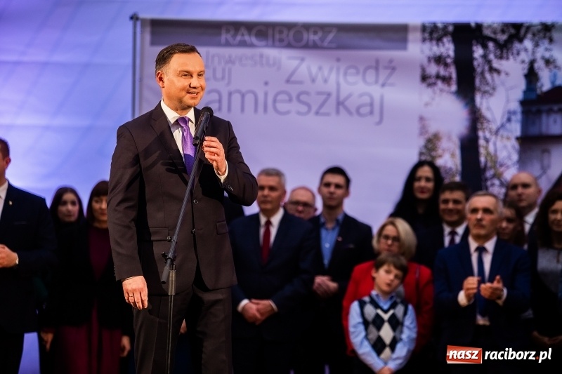 Zdjęcie w galerii na portalu naszraciborz.pl: Prezydent RP Andrzej Duda w Raciborzu. Było o Odrze, polskim ruchu narodowym i smogu  wiadomości z regionu