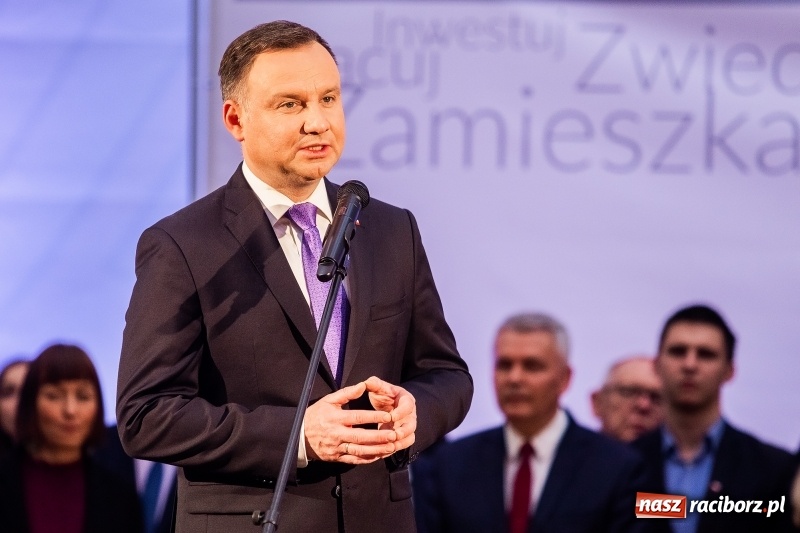 Zdjęcie w galerii na portalu naszraciborz.pl: Prezydent RP Andrzej Duda w Raciborzu. Było o Odrze, polskim ruchu narodowym i smogu  wiadomości z regionu
